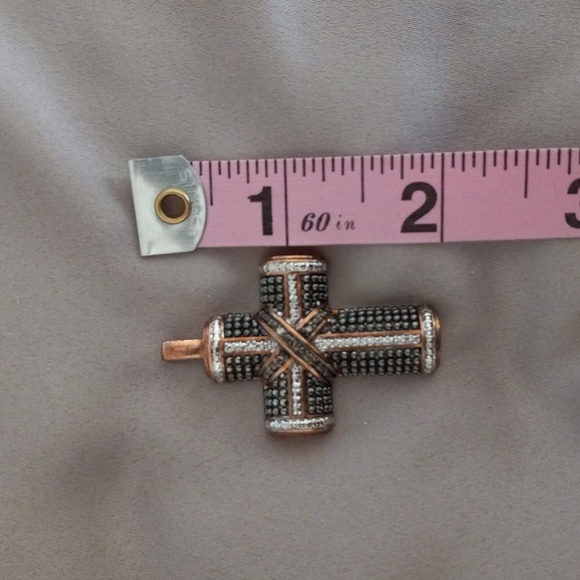 Champagne & White Diamond Cross Pendant. - Picture 7 of 7